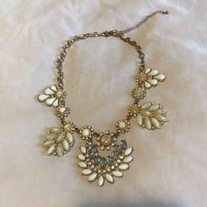 2/ 25$ 🎀 Aldo necklace